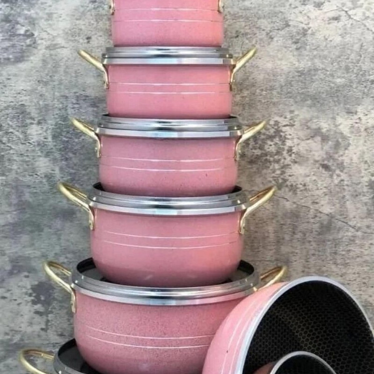 قابلمه گرانیت سرویس 14 پارچه دسته طلایی زنبوری 28 و 24 و 20 و 18 و 16 و 14 و تابه بزرگ غذاساز تفلون