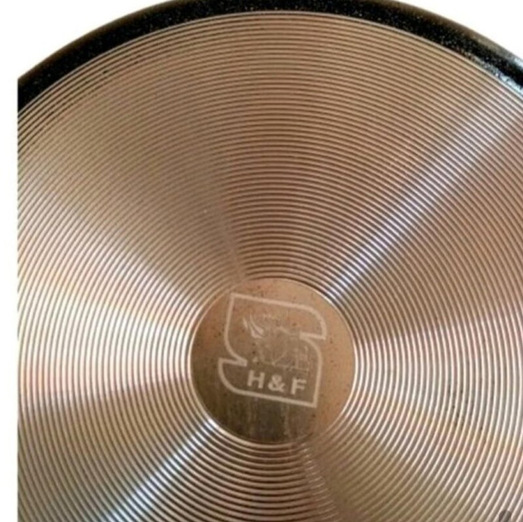 سرویس قابلمه گرانیت بزرگ 22 پارچه دسته طلایی