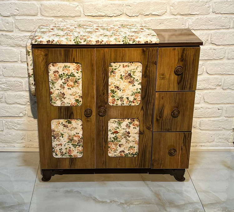 خرید و قیمت میز اتو آسانسوری