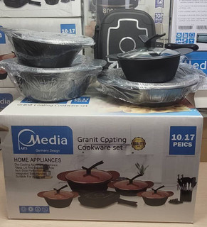 سرویس قابلمه چدن 17 پارچه مدیا Media سایز قابلمه ها 28,24,20 سایز ماهی تابه28 و تابه رژیمی