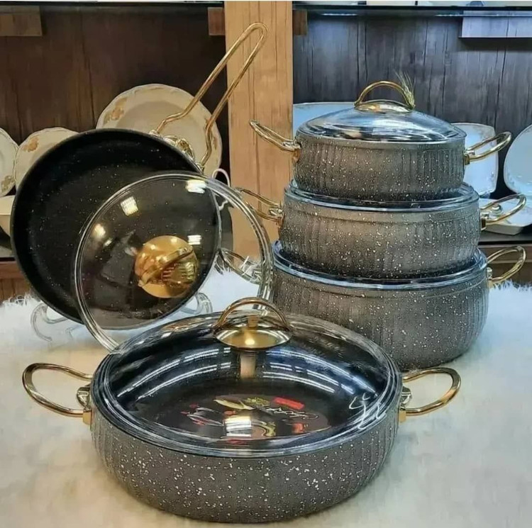 خرید و قیمت جدید سرویس قابلمه چدن 10 پارچه EVIZ اویز دارای رنگبندی