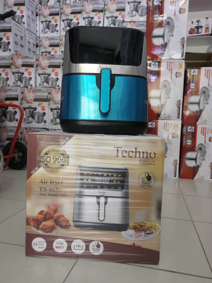 سرخ کن بدون روغن 12 لیتر تکنو اسمارت مدل Ts665s