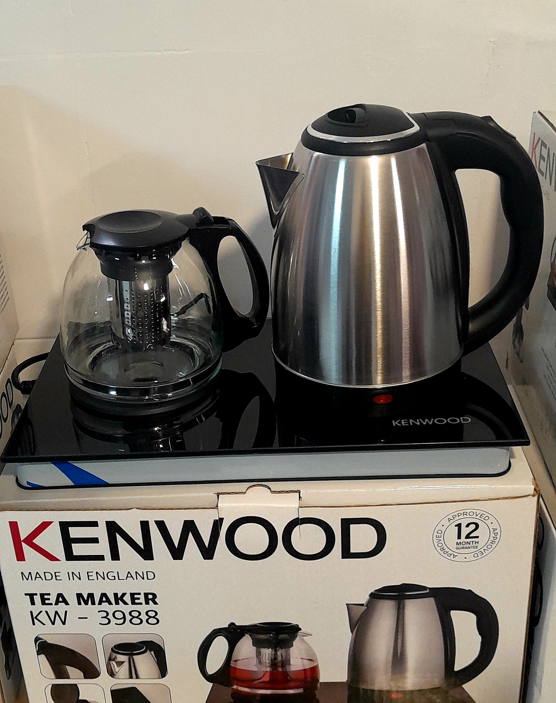 ارزانترین قیمت و بهترین چایساز کنوود کنار همی کتری استیل مدل 3988 چای ساز کنود