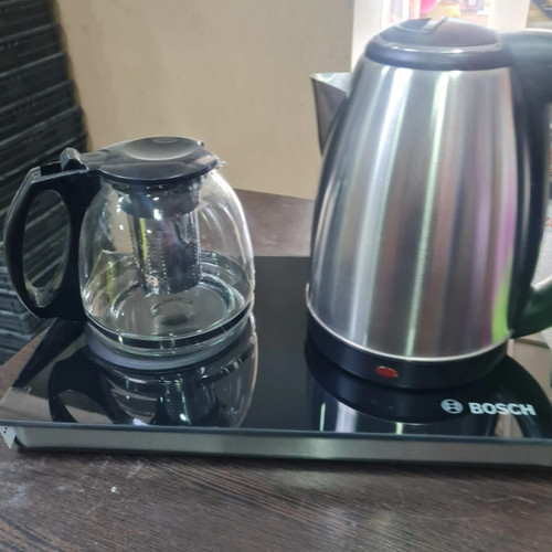 بهترین چای ساز بوش مدل 9030 کتری استیل ۱.۸ لیتر قوری شیشهای ۱ لیتر